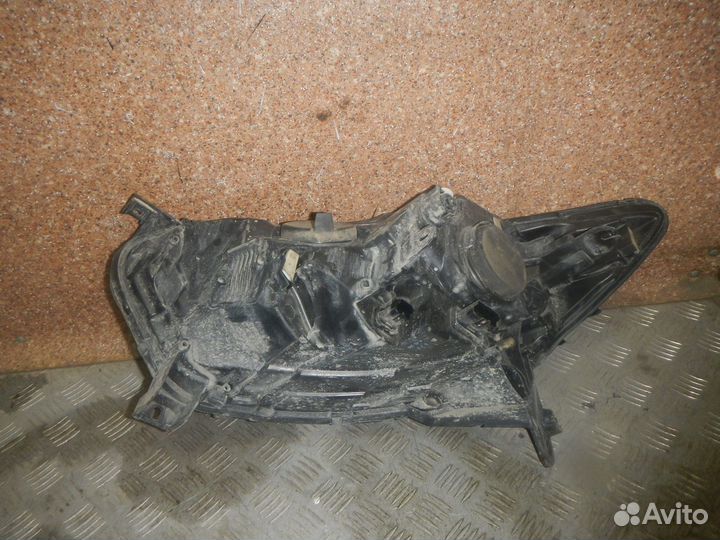 Фара правая, Renault Kaptur