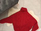Абсолютно новый красный свитер
