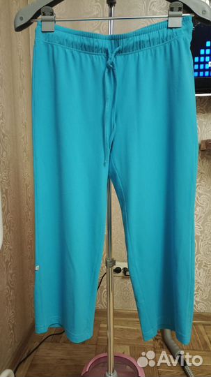 Капри женские голубые, трикотажные, на 48 р