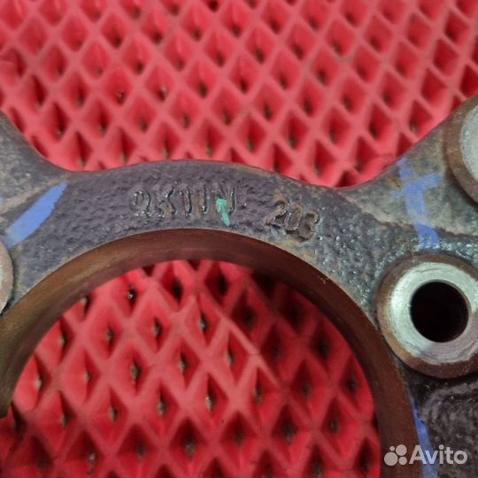 Поворотный кулак передний правый Changan Uni-T