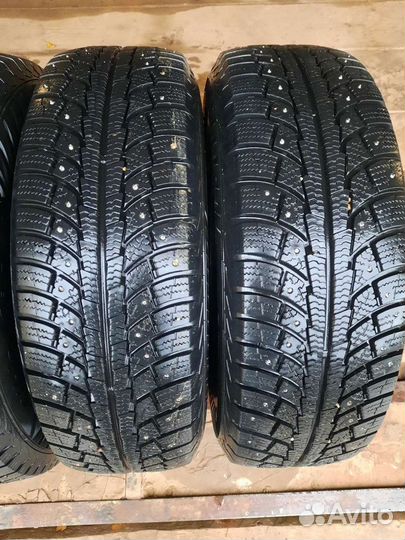 Matador MP 50 Sibir Ice 2 225/70 R16