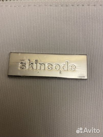 Набор косметики Skincode