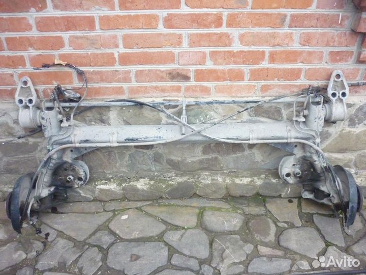 Балка задняя на ауди а6 с5