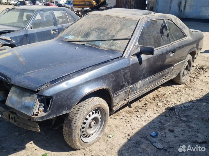 Mercedes-Benz W124 2.3 МТ, 1990, 438 000 км