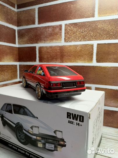 Радиоуправляемая машинка дрифт 1:18 LADA Trueno