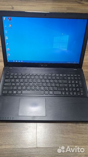 Ноутбук asus x552e