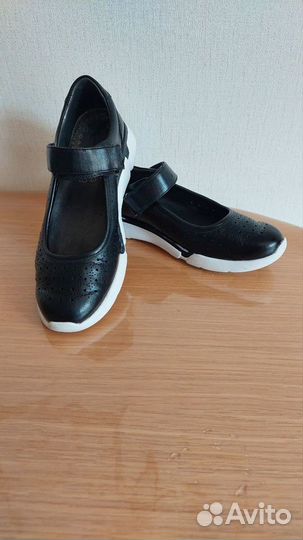 Туфли для девочки kapika 37 размер