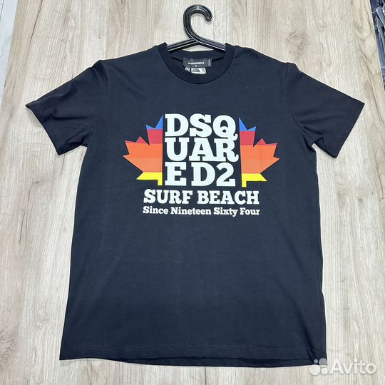 Футболка Dsquared2