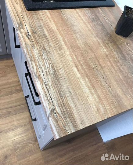 Кухонный гарнитур на заказ. Под ключ