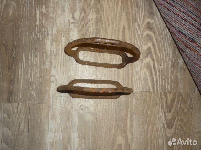 Стремя старинное 2 штуки