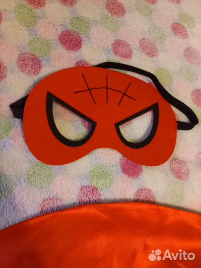 Плащ и маска человека паука