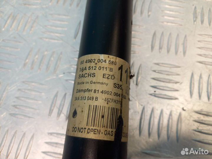 Амортизатор задний Volkswagen Passat B7 1.4 caxa