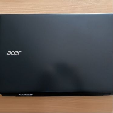 Acer Aspire E1-570 (Z5WE1)