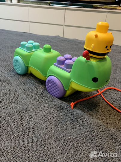 Гусеница музыкальная mega bloks+книга из фетра