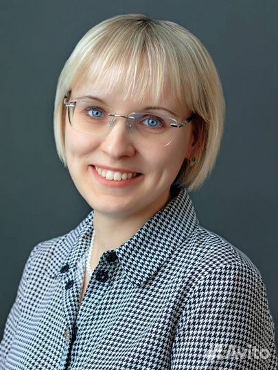 Заместитель начальника отдела кадров