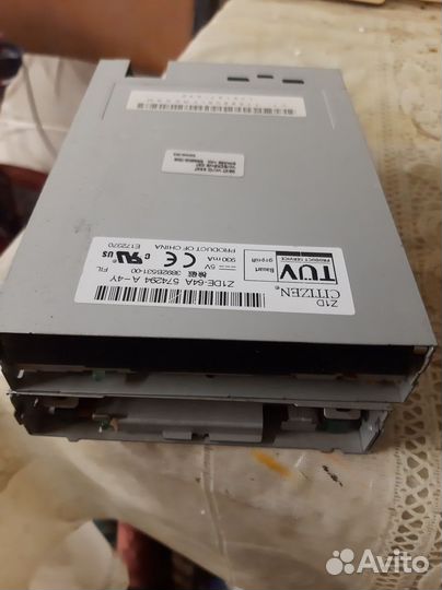 Floppy дисковод