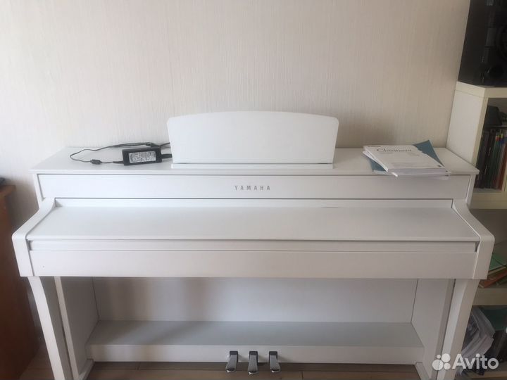 Цифровое пианино yamaha clavinova clp-635WH