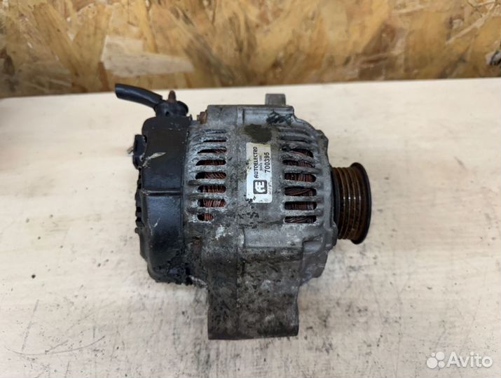 Генератор Suzuki Sx4 M16A