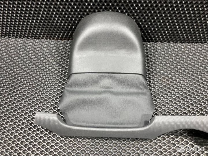 Пластик рулевой колонки Kia K5 3 2020 84782-L3000