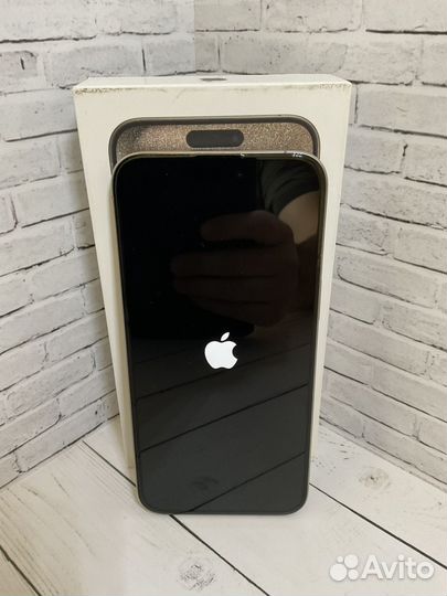 iPhone 15 Pro Max, 256 ГБ