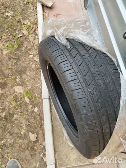 Goodyear Assurance 235/60 R18 103