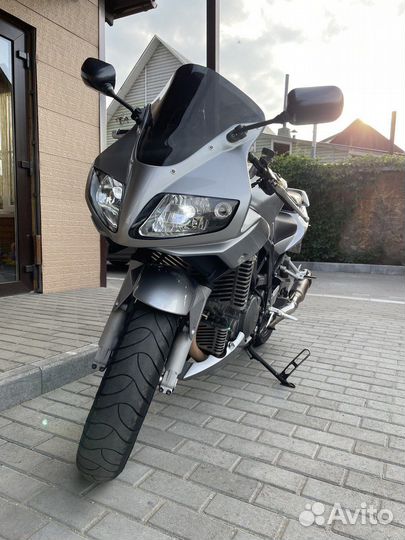 Suzuki SV1000S