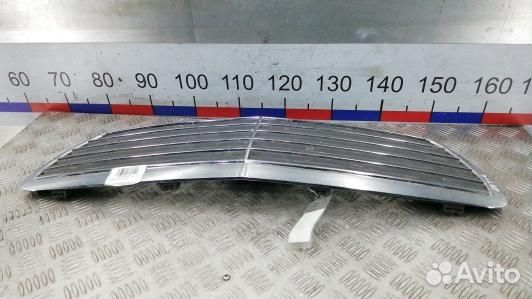 Решетка радиатора mercedes benz E-class W211 (64T1