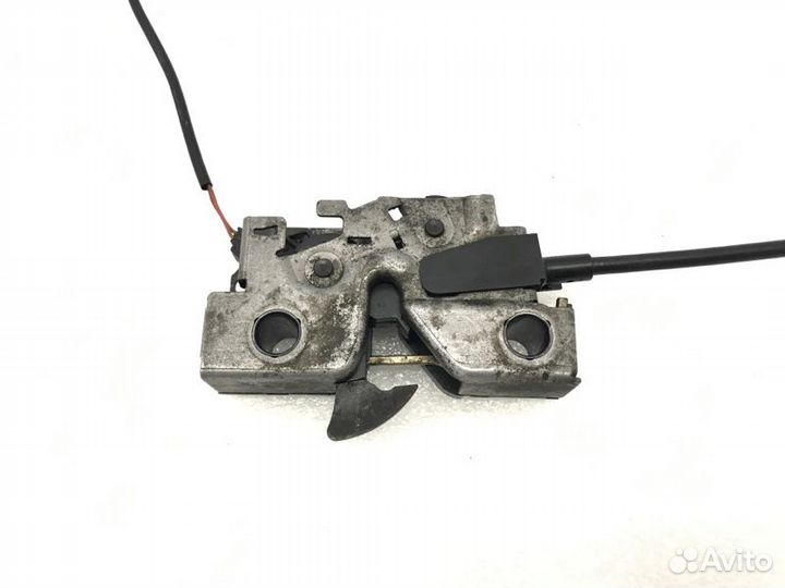 Замок капота Skoda Octavia 1.6 cwva 2018