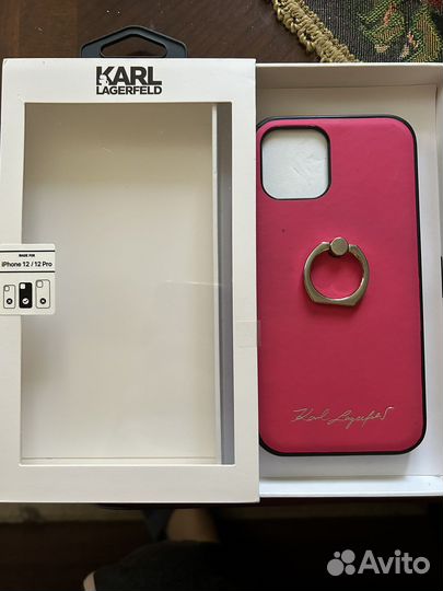 Чехол на iPhone 13