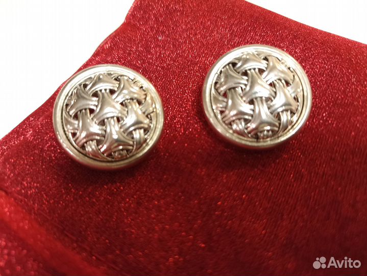 Винтажные клипсы Oscar de la Renta