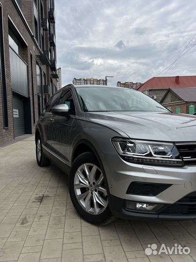 Volkswagen Tiguan 1.4 AMT, 2018, 28 000 км