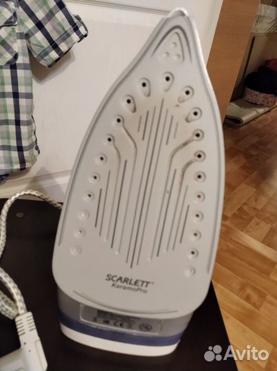 Утюг Scarlett