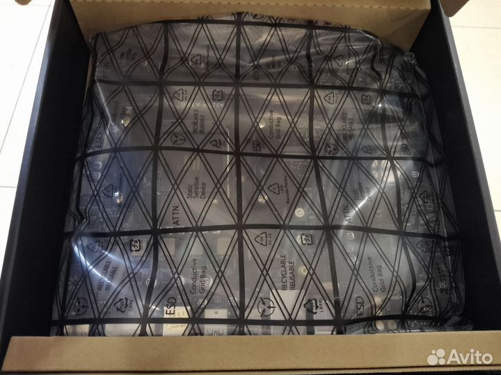 Новая материнская плата AM4 A520