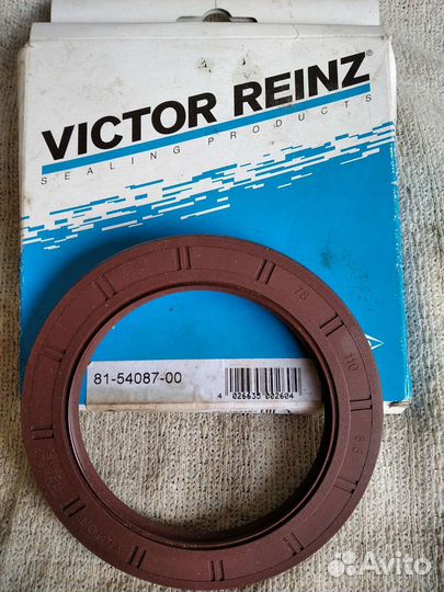 Сальник коленвала toyota corolla