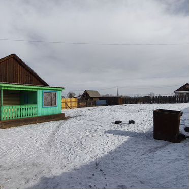Дом 33,6 м² на участке 6 сот.