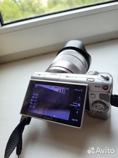 Беззеркальная камера Sony NEX 5