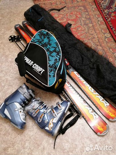 Горные лыжи женские комплект
