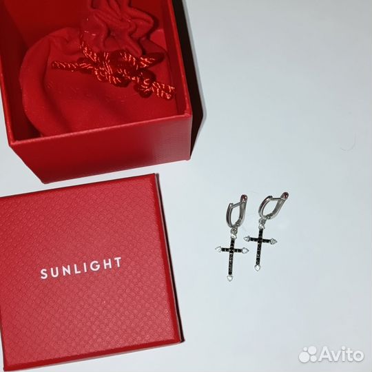 Серьги крестик Sunlight