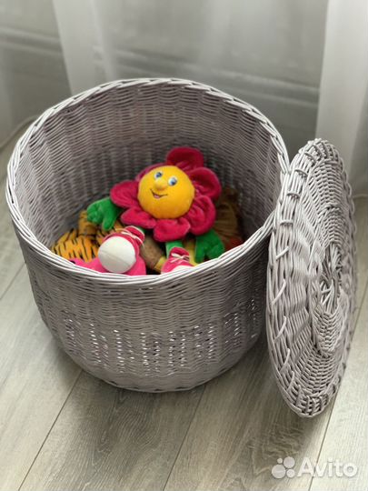 Корзина плетеная