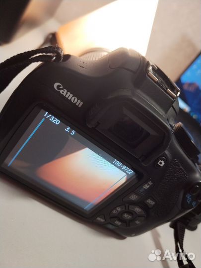 Canon EOS 1200D Kit 18-135 IS