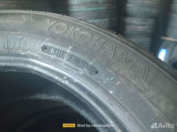 Yokohama BluEarth E51B 225/60 R18 100H