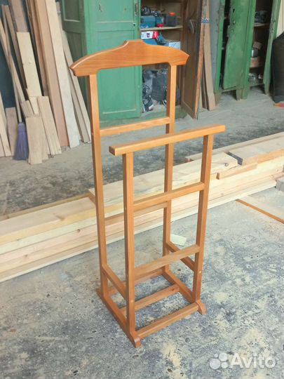 Вешалка напольная