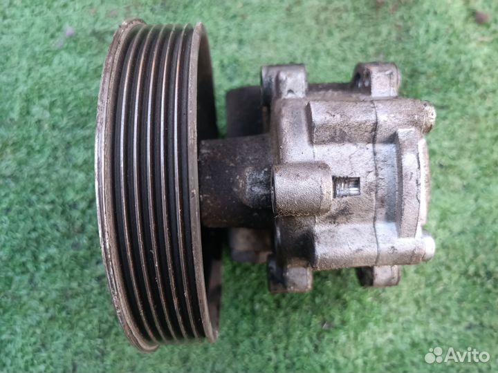 Насос Гура Renault logan, Sandero