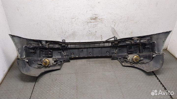 Бампер Volvo XC90, 2004