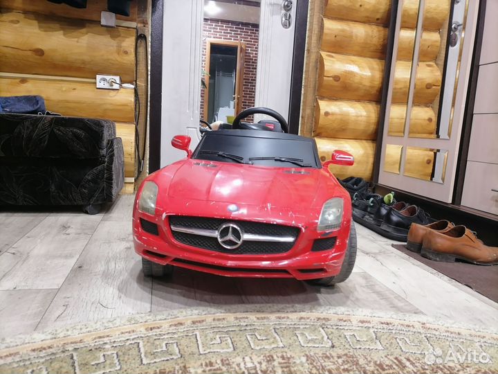 Детский электромобиль