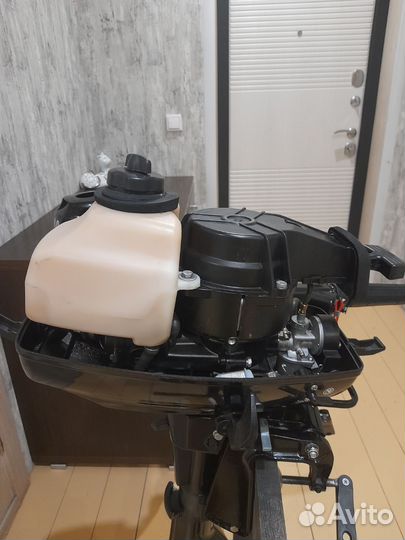 Лодочный мотор