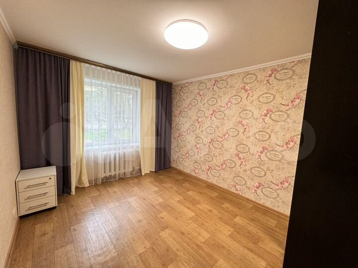 2-к. квартира, 49,9 м², 1/9 эт.