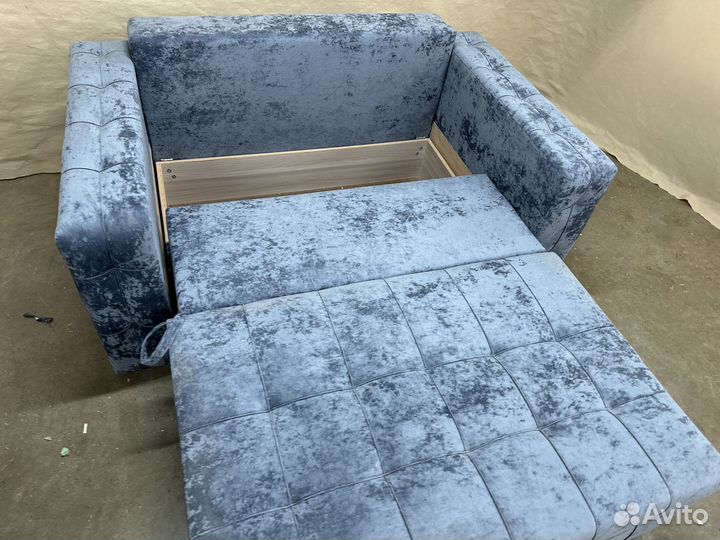 Диван новый