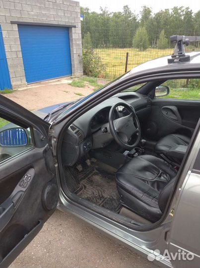 LADA Kalina 1.6 МТ, 2007, битый, 145 000 км