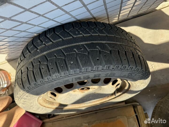 Pirelli Winter 160 Studdable Plus 205/55 R16